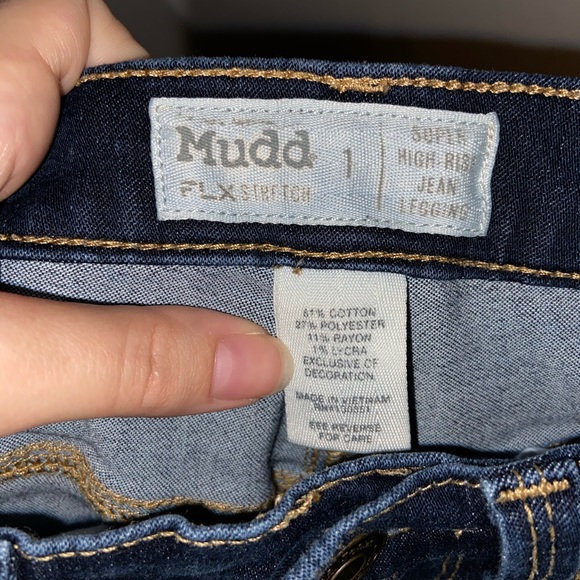 Jeans - Picture 3 of 4